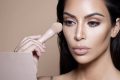 Kim Kardashian lancia un nuovo fondotinta