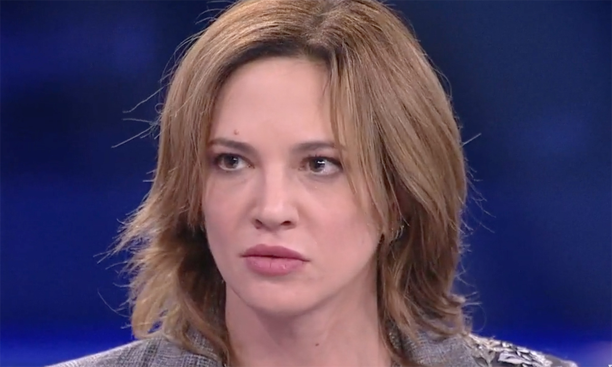 Foto per capire chi è Asia Argento oggi